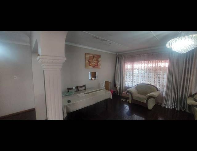 2 BEDROOM PROPERTY TO RENT IN RYDALVALE